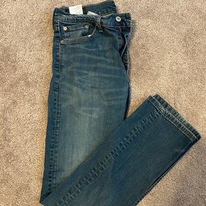 Levi jeans